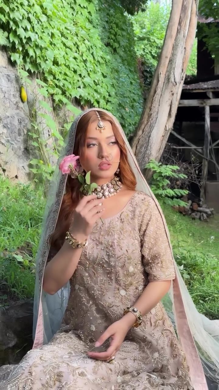 Garden portrait video